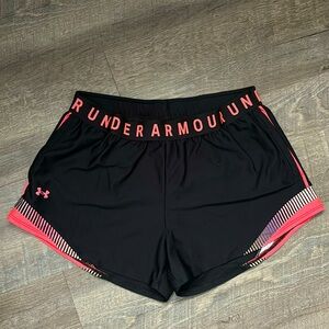 Women’s Under Armour Running Shorts ~ Size Large